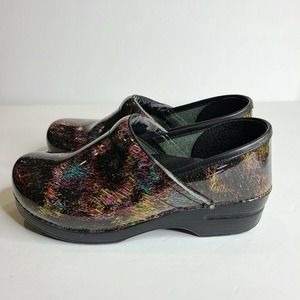 Dansko Rainbow Scribble Patent Leather Clogs Women's 40 Professional 9.5/10
